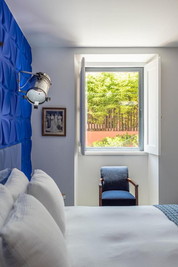 Queen Room Garden View