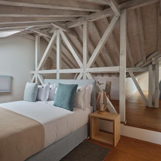 Loft Balcony