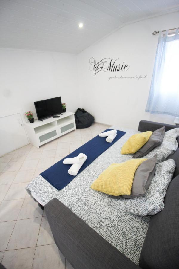 Two Bedroom Apartment Rés do Chão