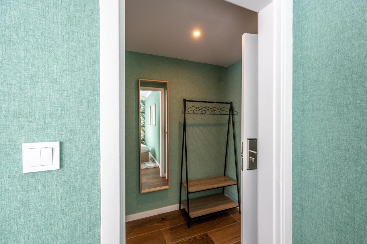 Double Room Private Bathroom