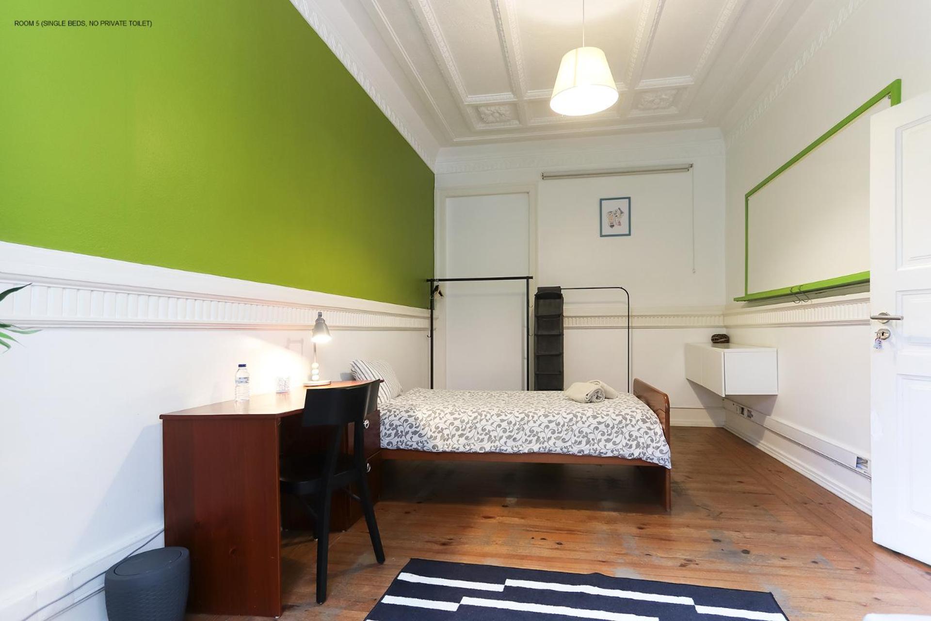 Large Double or Twin Room