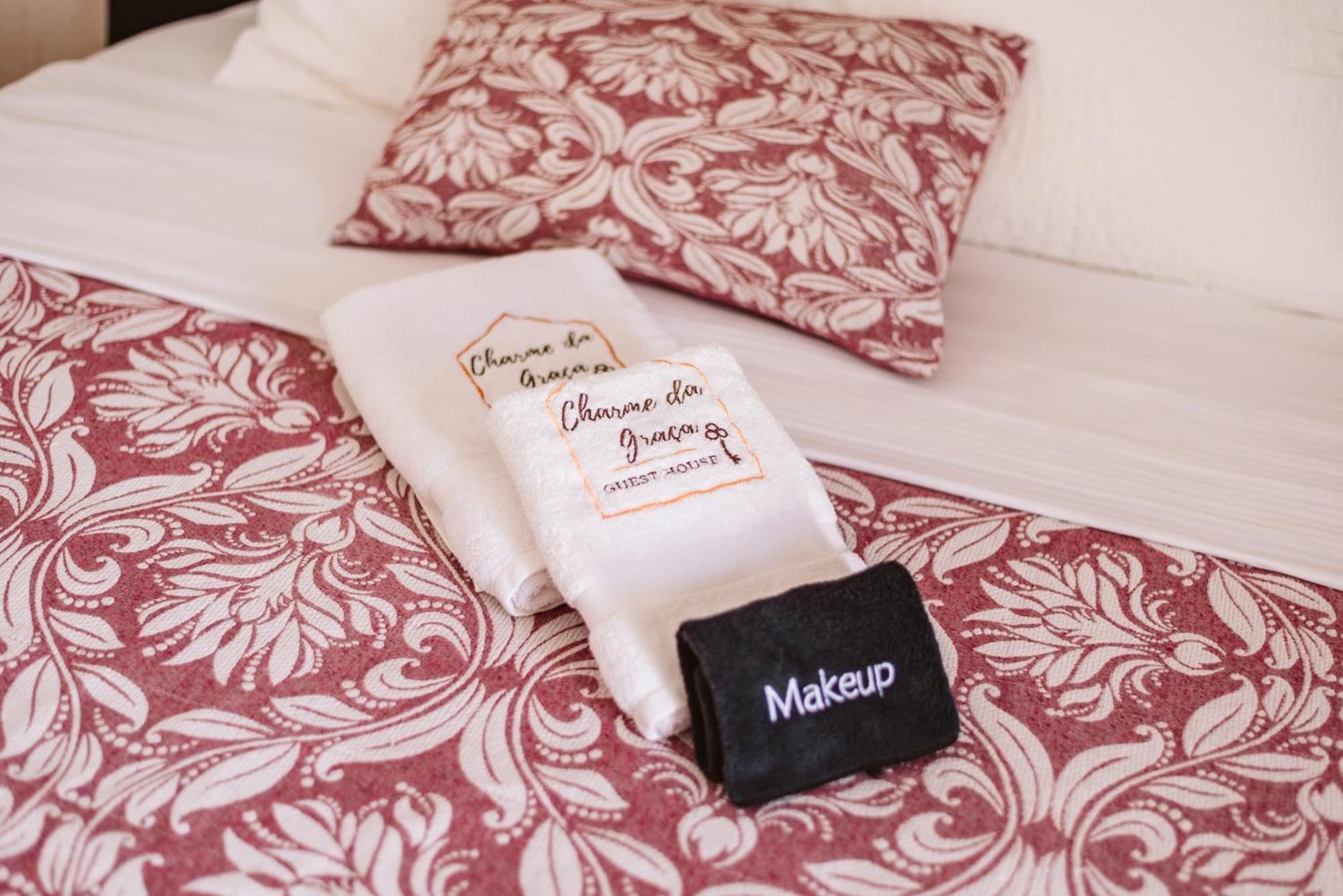 Single Room Private External Bathroom