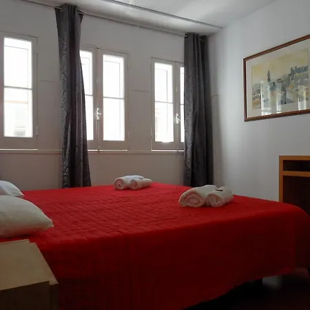 Guest House Rooms In Bairro Alto-3