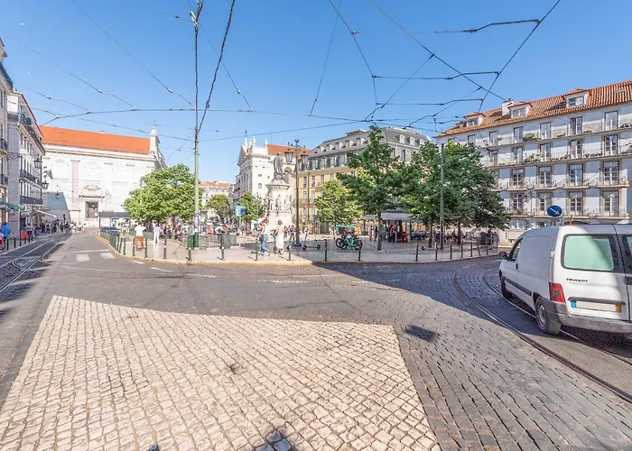 Hotel Happy At Chiado Lisbona