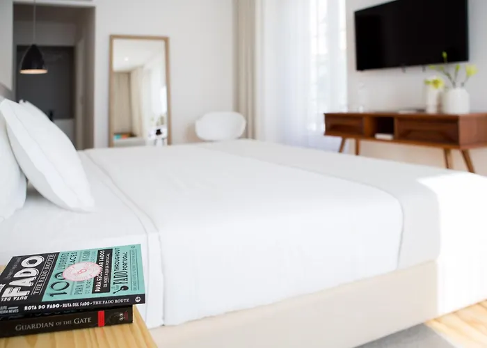 The 8 - Downtown Suites Lissabon
