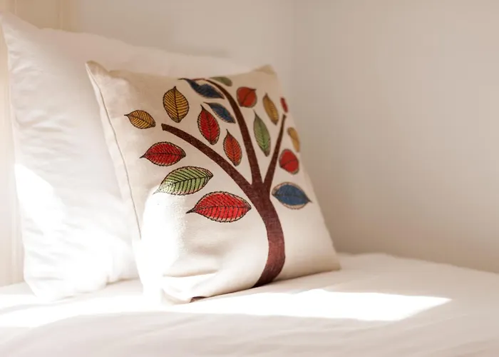 Tejo Vintage Three-Bedroom Apartment - By Lu Holidays Lisbona