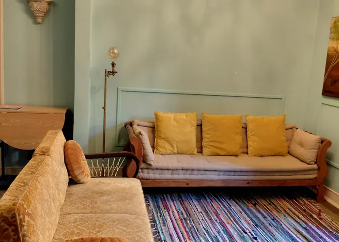 Classic Villa in Beato Lisbona