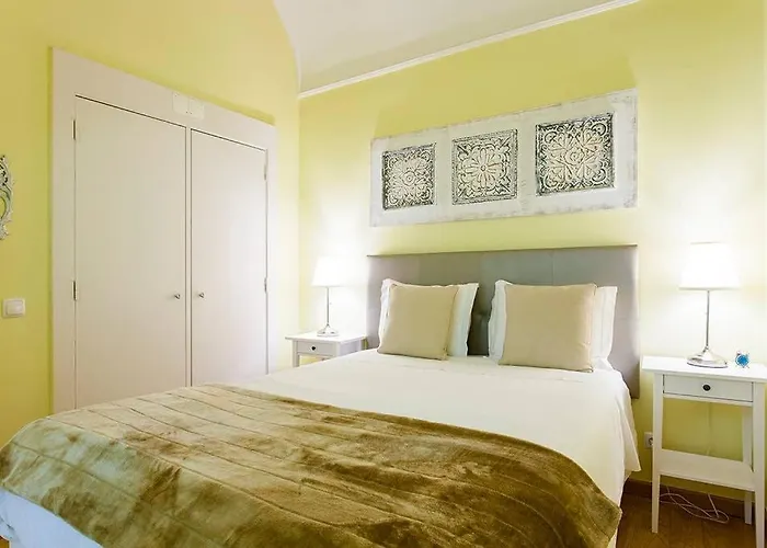 Boutique Guestready - Cosy Studio Near Santa Justa Lift Lisbona