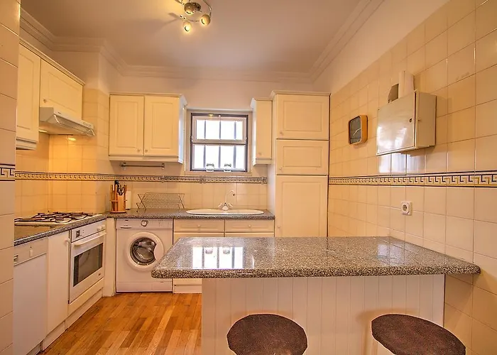 Ferienwohnung Heart Of Bairro Alto-Live Like A Local Lissabon