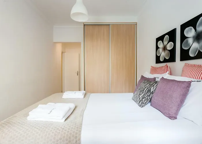 Flh Cosy Apartment In Lapa Lisbona