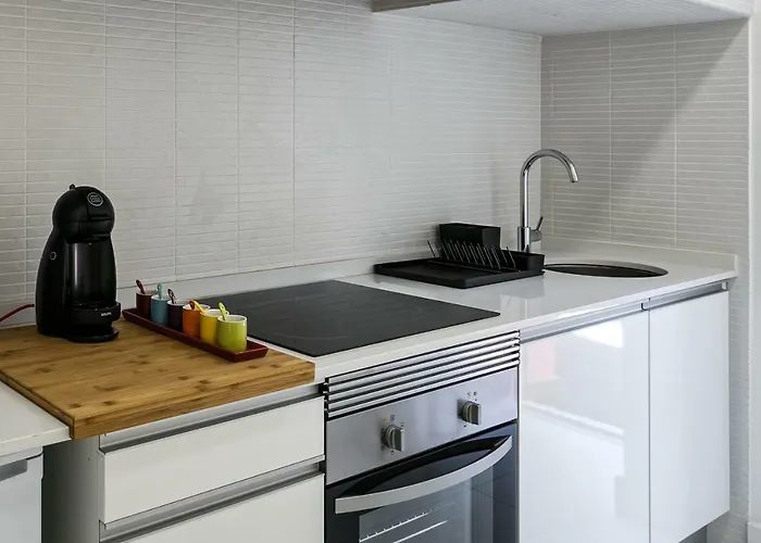 Haustierfreundliches Ferienwohnung Hip Tailor Made Flat In Bairro Alto Lissabon